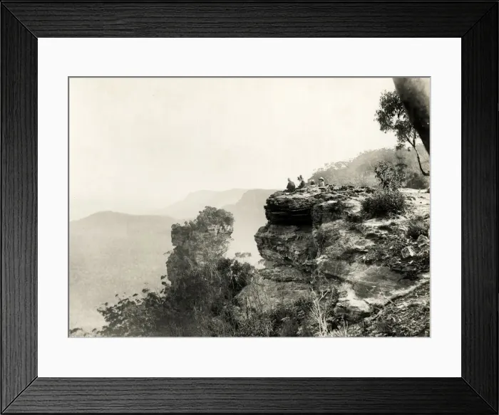 Framed Print : Orphan Rock, Katoomba, New South Wales, NSW, Australia Framed Print : Orphan Rock, Katoomba, New South Wales, NSW, Australia