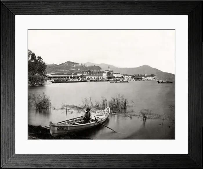 Framed Print : Pleasure boat, Arona, on Lake Maggiore, Italy Framed Print : Pleasure boat, Arona, on Lake Maggiore, Italy