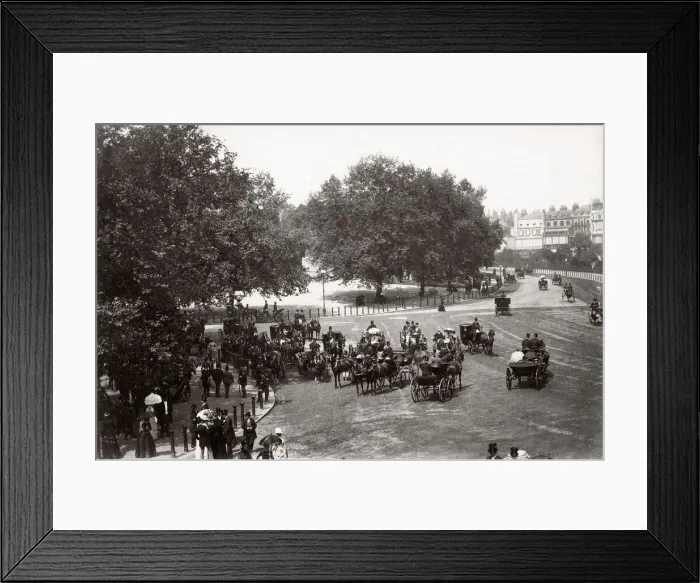 Framed Print : c. 1880 England view of London - carriages on Rotten Row Framed Print : c. 1880 England view of London - carriages on Rotten Row