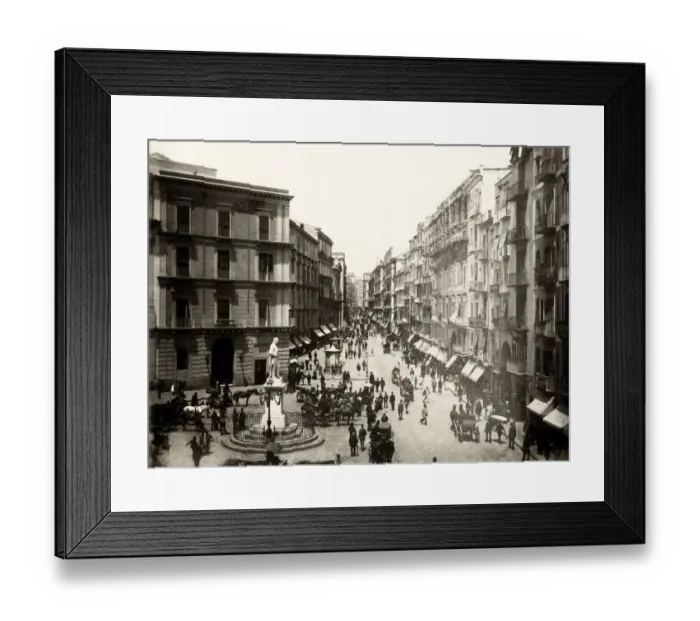 Framed Print : Street scene Napoli, Naples, Italy Framed Print : Street scene Napoli, Naples, Italy