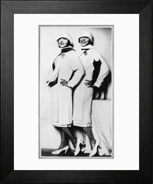 Framed Print : A portrait of the Dolly Sisters, Paris, 1927 Framed Print : A portrait of the Dolly Sisters, Paris, 1927