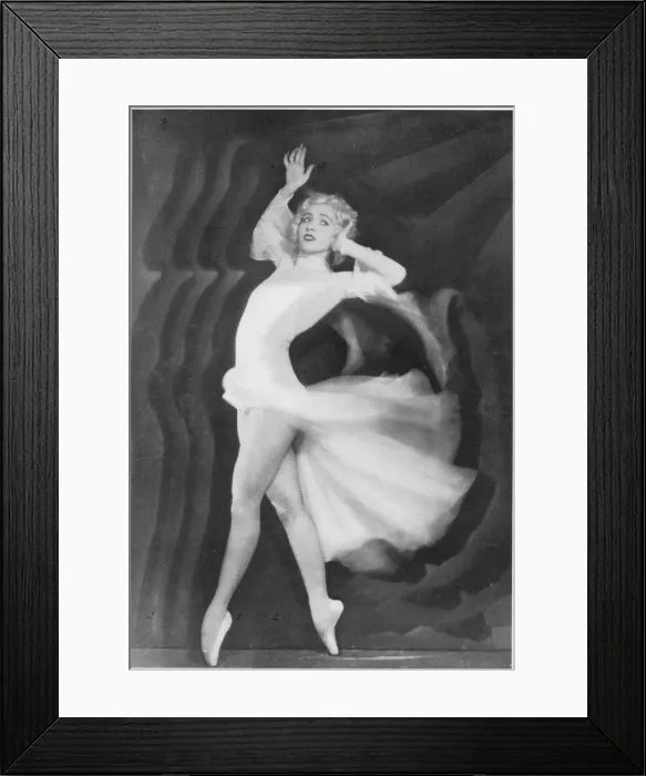 Framed Print : A portrait of Patricia Bowman - Patsy - daning Framed Print : A portrait of Patricia Bowman - Patsy - daning