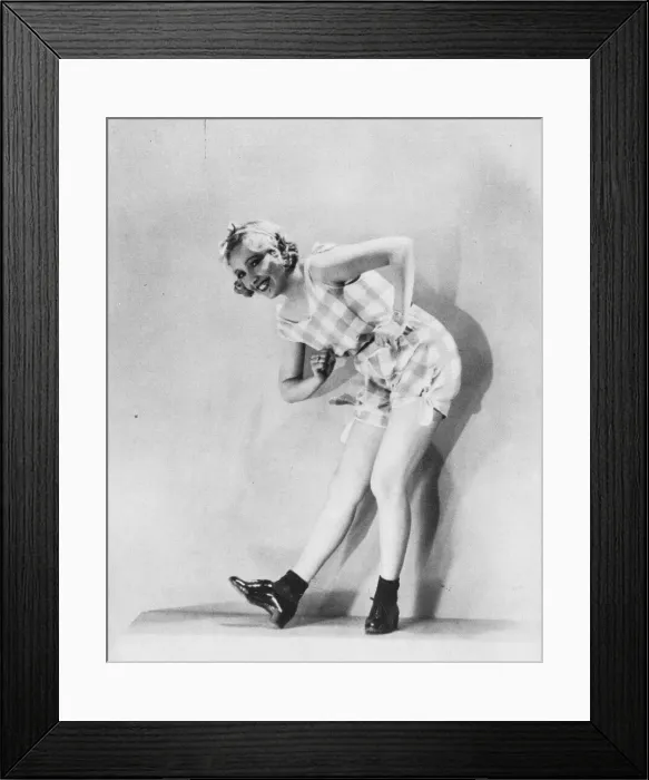 Framed Print : A portrait of Bessie Love at MGM, 1930 Framed Print : A portrait of Bessie Love at MGM, 1930