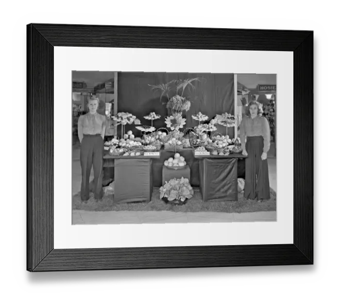 Framed Print : Bentalls Department Store - Kingston-upon-Thames Framed Print : Bentalls Department Store - Kingston-upon-Thames