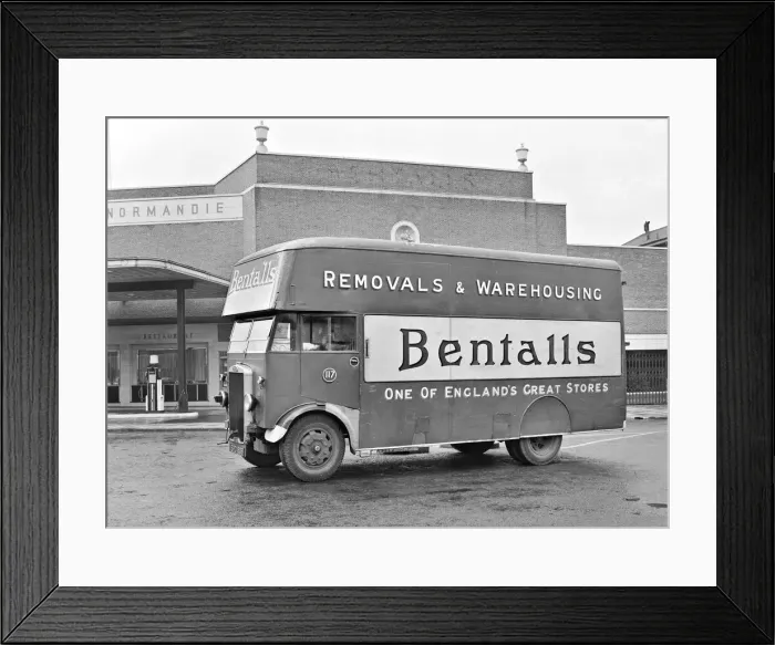 Framed Print : Bentalls Department Store - Kingston-upon-Thames Framed Print : Bentalls Department Store - Kingston-upon-Thames