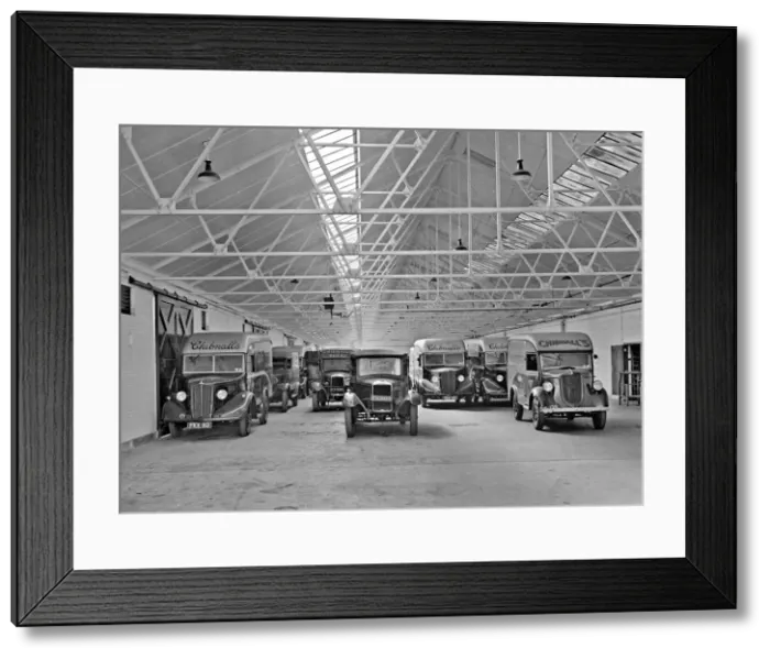 Framed Print : Bentalls Department Store - Kingston-upon-Thames Framed Print : Bentalls Department Store - Kingston-upon-Thames