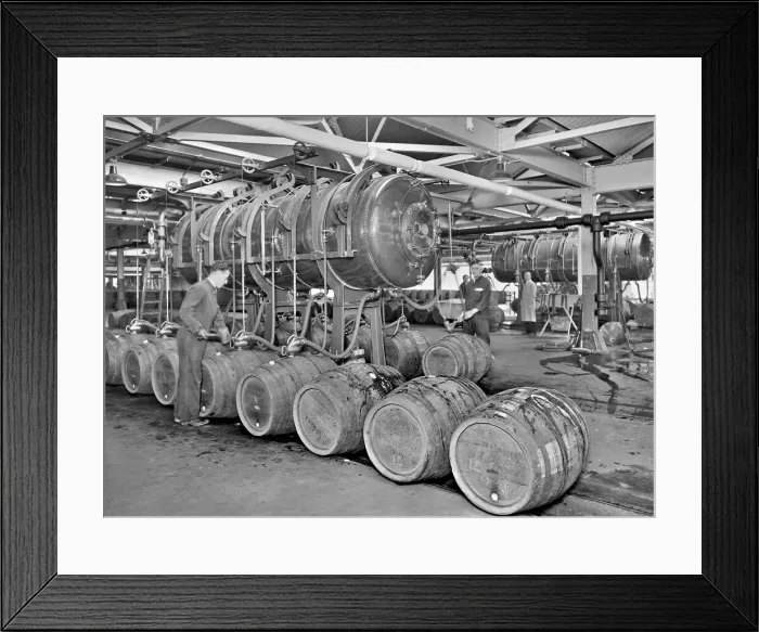 Framed Print : The Guinness Brewery, St Jamess Gate, Dublin Framed Print : The Guinness Brewery, St Jamess Gate, Dublin