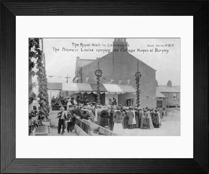 Framed Print : Soldiers Cottage Homes, Burnley, Lancashire Framed Print : Soldiers Cottage Homes, Burnley, Lancashire
