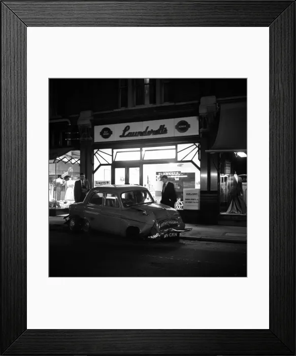 Framed Print : A car crash in South-East London Framed Print : A car crash in South-East London