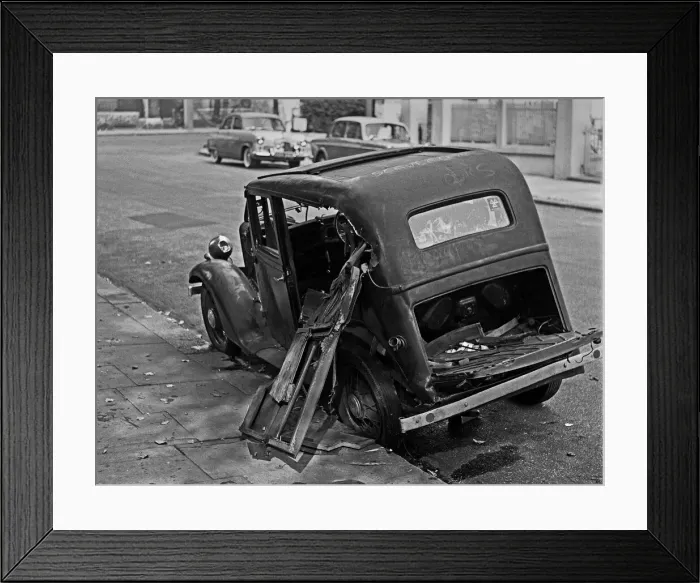Framed Print : Abandoned, vandalised car, London Framed Print : Abandoned, vandalised car, London