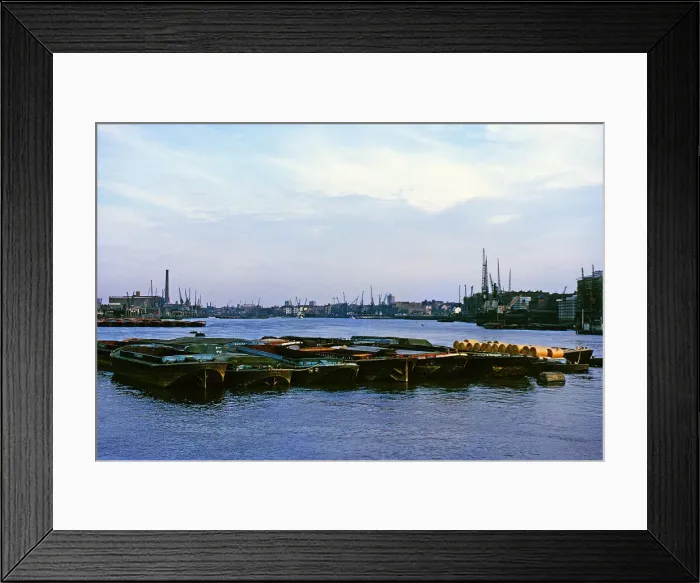 Framed Print : Barges on the River Thames at Woolwich, SE London Framed Print : Barges on the River Thames at Woolwich, SE London