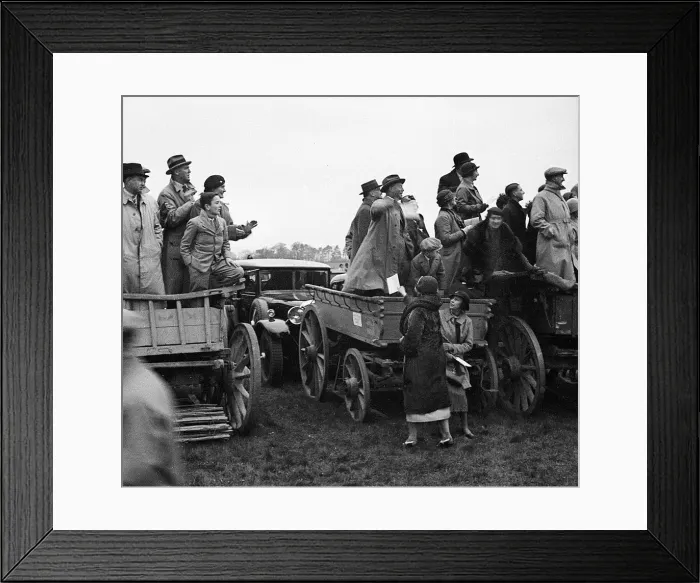 Framed Print : Excited race-goers Framed Print : Excited race-goers