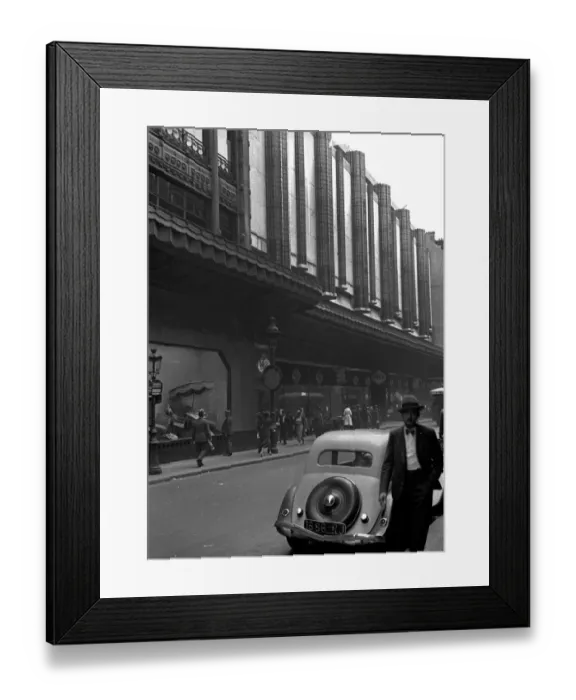 Framed Print : Galeries Lafayette department store, Paris Framed Print : Galeries Lafayette department store, Paris