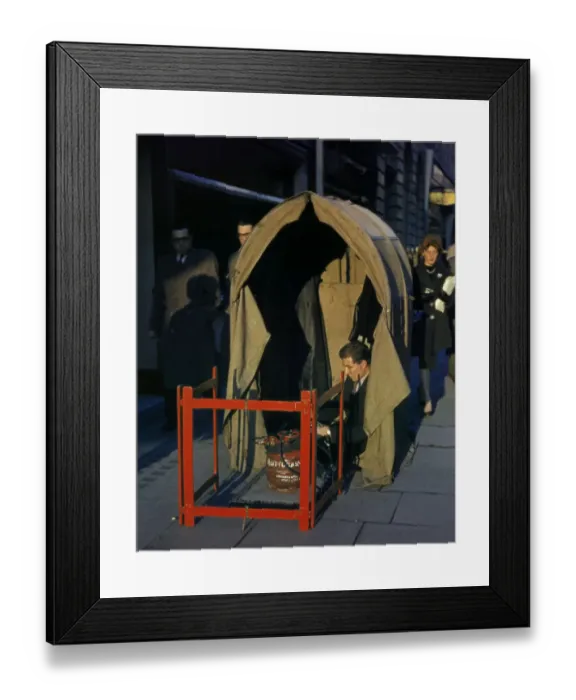 Framed Print : GPO engineer at work, London Framed Print : GPO engineer at work, London