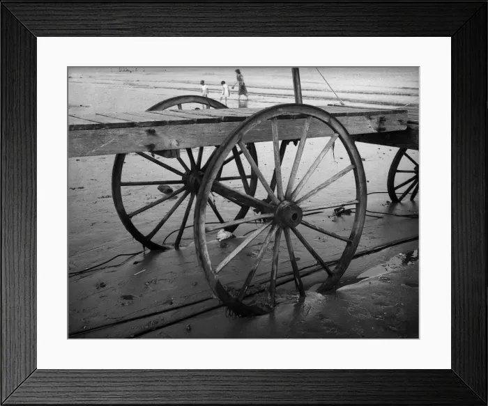 Framed Print : Landing stage, Sandbanks, Dorset Framed Print : Landing stage, Sandbanks, Dorset
