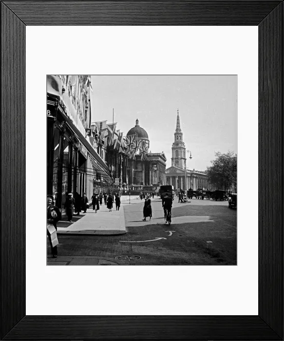 Framed Print : National Gallery and St Martin-in-the-Fields, London Framed Print : National Gallery and St Martin-in-the-Fields, London