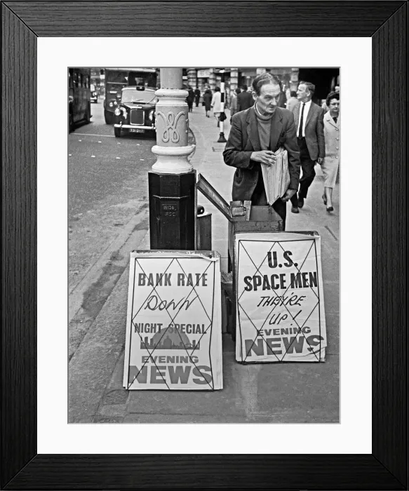 Framed Print : News vendor in Regent Street, London Framed Print : News vendor in Regent Street, London