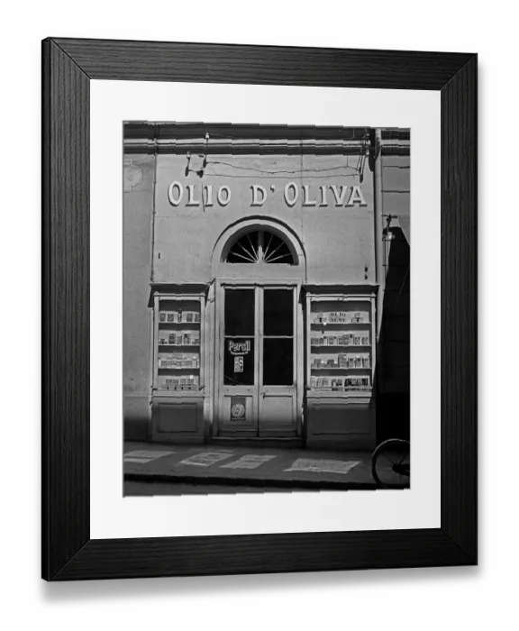 Framed Print : Olio d Oliva, olive oil shop in Paris Framed Print : Olio d Oliva, olive oil shop in Paris