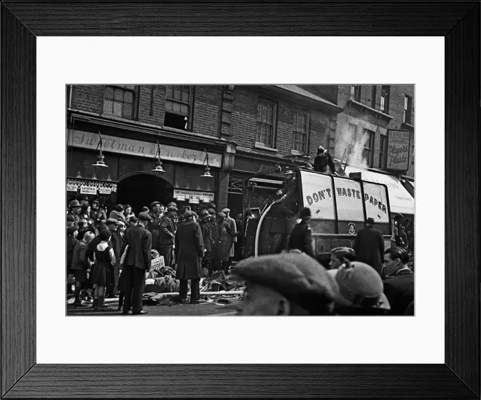 Framed Print : Waste paper vehicle catches fire, East Ham, London Framed Print : Waste paper vehicle catches fire, East Ham, London