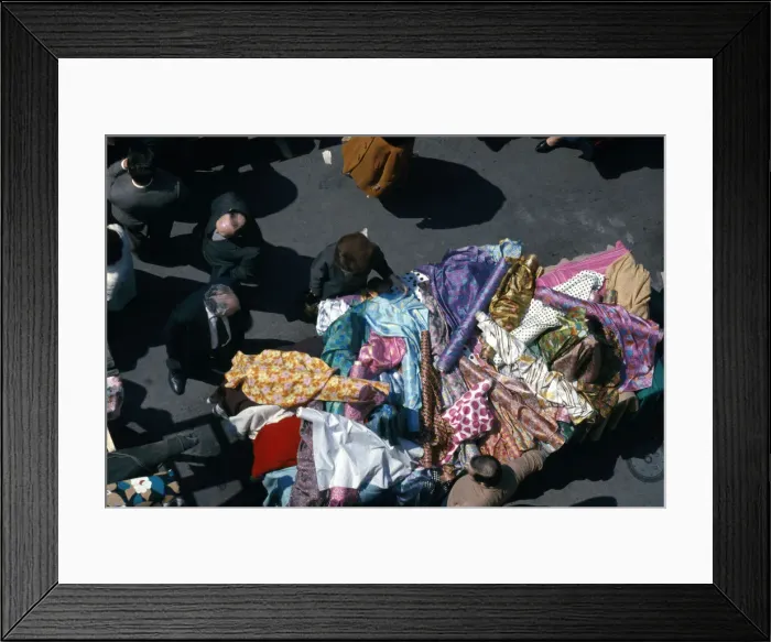 Framed Print : Whitechapel Market stall, East London Framed Print : Whitechapel Market stall, East London