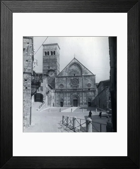 Framed Print : Church at Assisi, Italy Framed Print : Church at Assisi, Italy