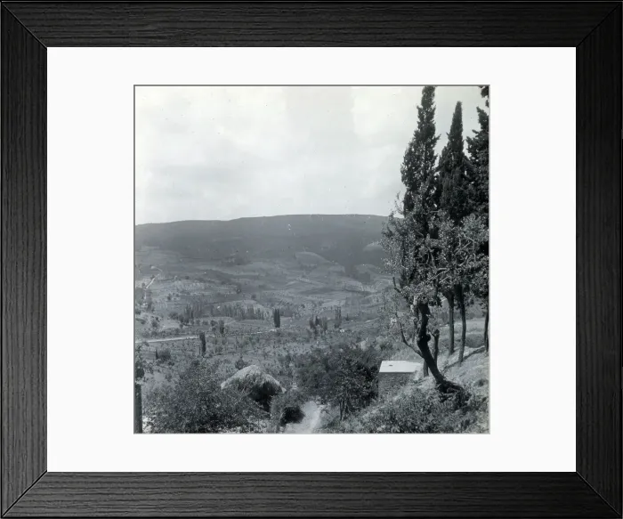 Framed Print : Landscape near San Gimignano, Italy Framed Print : Landscape near San Gimignano, Italy