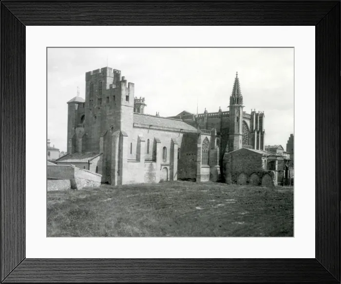 Framed Print : The Old Cathedral, Carcassonne, France Framed Print : The Old Cathedral, Carcassonne, France