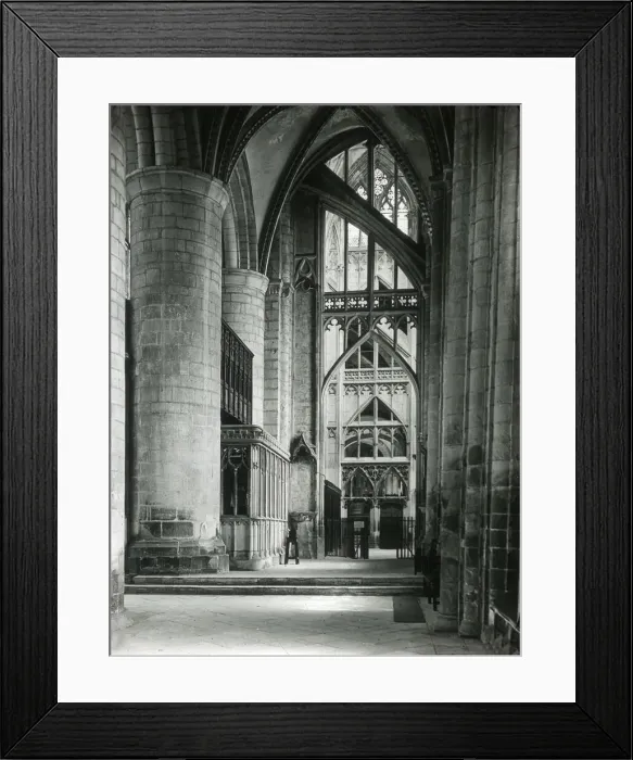 Framed Print : South Aisle, Gloucester Cathedral, Gloucestershire Framed Print : South Aisle, Gloucester Cathedral, Gloucestershire