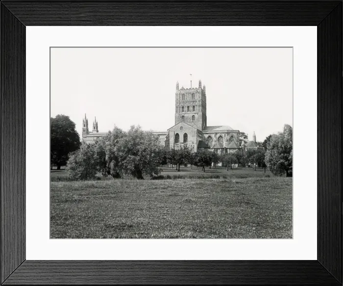 Framed Print : Tewkesbury Abbey, Gloucestershire, England Framed Print : Tewkesbury Abbey, Gloucestershire, England