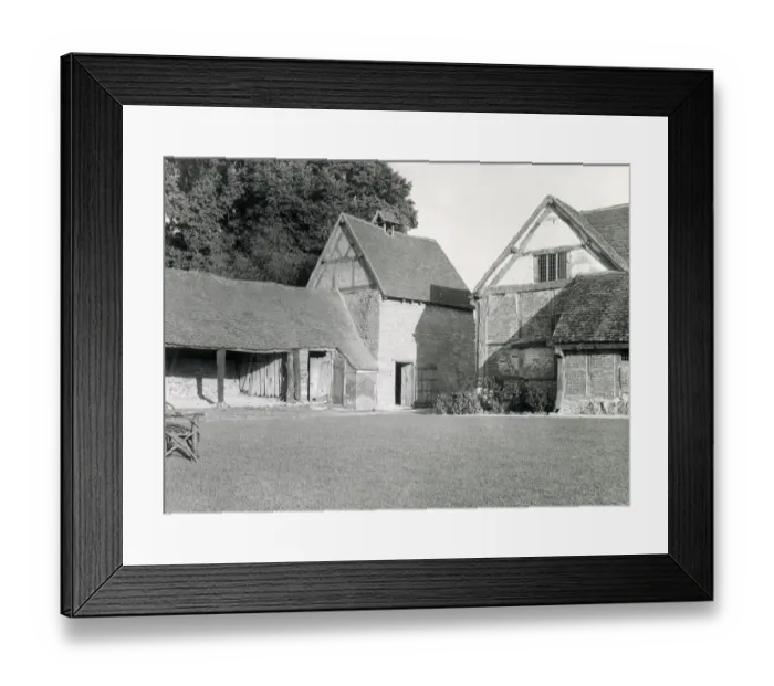Framed Print : Wilmcote, Mary Ardens Farm, Warwickshire, England Framed Print : Wilmcote, Mary Ardens Farm, Warwickshire, England