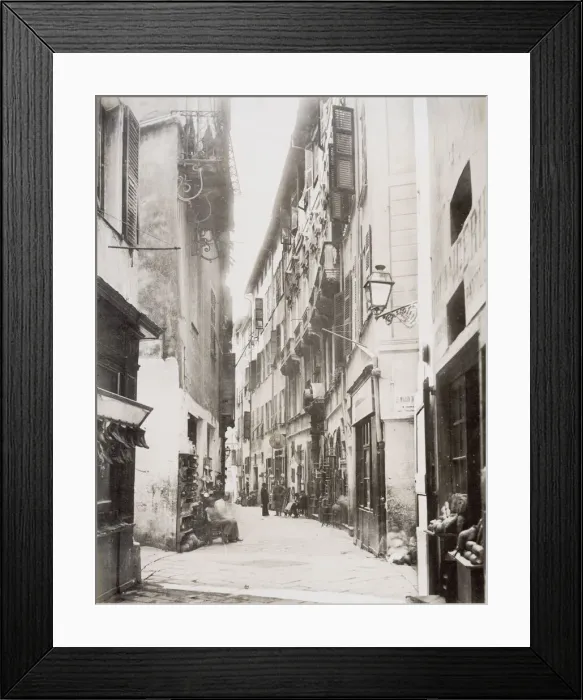 Framed Print : Street in the old city of Nice, France Framed Print : Street in the old city of Nice, France