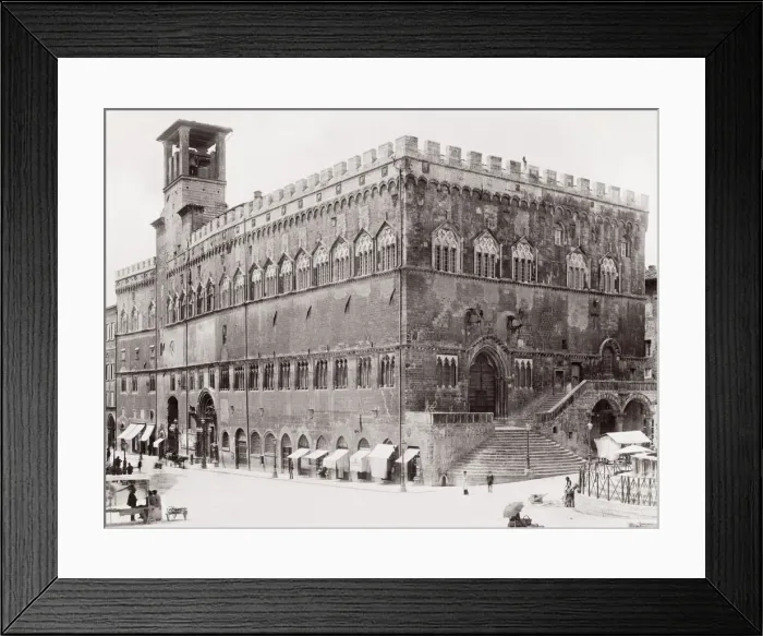 Framed Print : Perugia, Italy Palazzo Communale, city hall Framed Print : Perugia, Italy Palazzo Communale, city hall