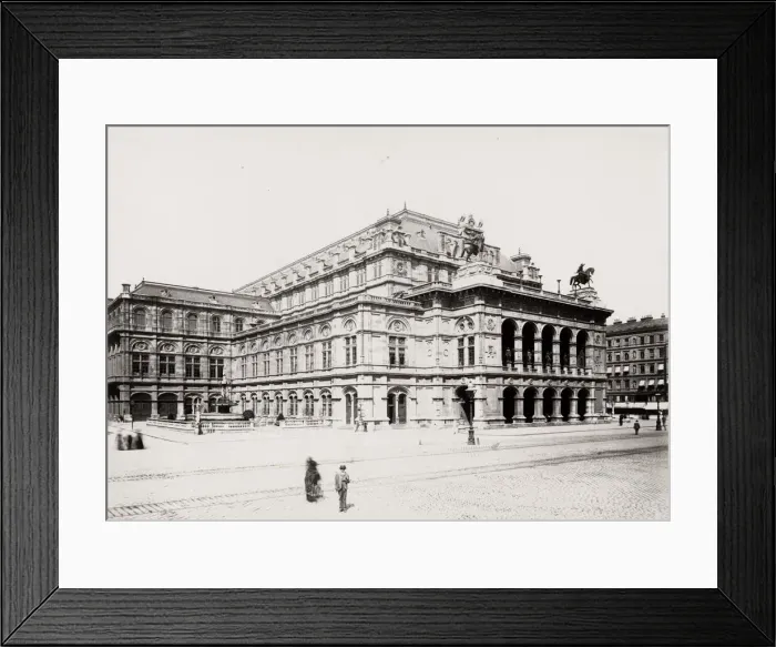 Framed Print : The Vienna State Operaopera house in Vienna, Austria Framed Print : The Vienna State Operaopera house in Vienna, Austria