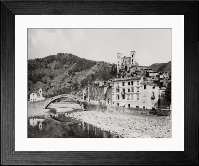 Framed Print : Riviera di Ponente. Italian Riviera, Castello Doria, Dolceacqua Framed Print : Riviera di Ponente. Italian Riviera, Castello Doria, Dolceacqua