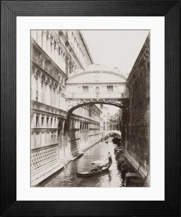 Framed Print : Bridge of Sighs, Venice, Italy, with gondola Framed Print : Bridge of Sighs, Venice, Italy, with gondola