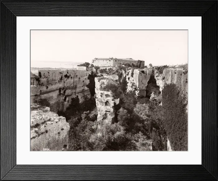 Framed Print : Italy - Syracuse, Syracusa Sicily - the stone quarries Framed Print : Italy - Syracuse, Syracusa Sicily - the stone quarries
