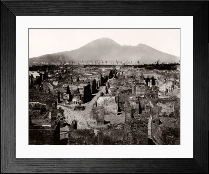 Framed Print : Italy - Pompeii and mount Vesuvius Framed Print : Italy - Pompeii and mount Vesuvius