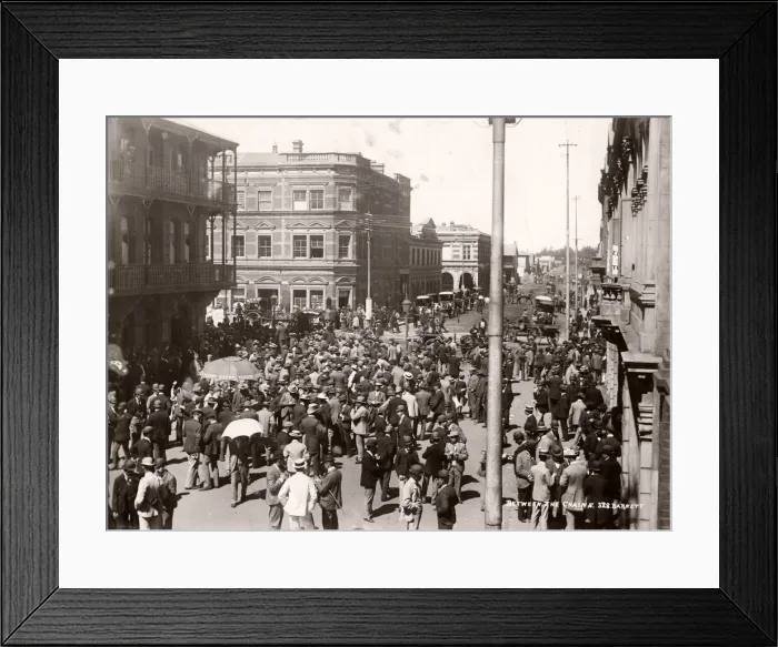 Framed Print : Financial district, Simmonds St. Johannesburg South Africa Framed Print : Financial district, Simmonds St. Johannesburg South Africa