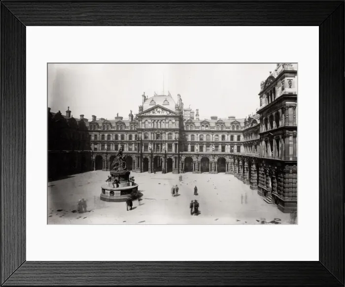 Framed Print : The Exchange building, Liverpool Framed Print : The Exchange building, Liverpool
