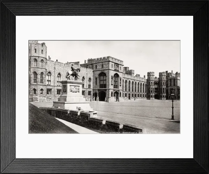 Framed Print : Windsor Castle, England Framed Print : Windsor Castle, England