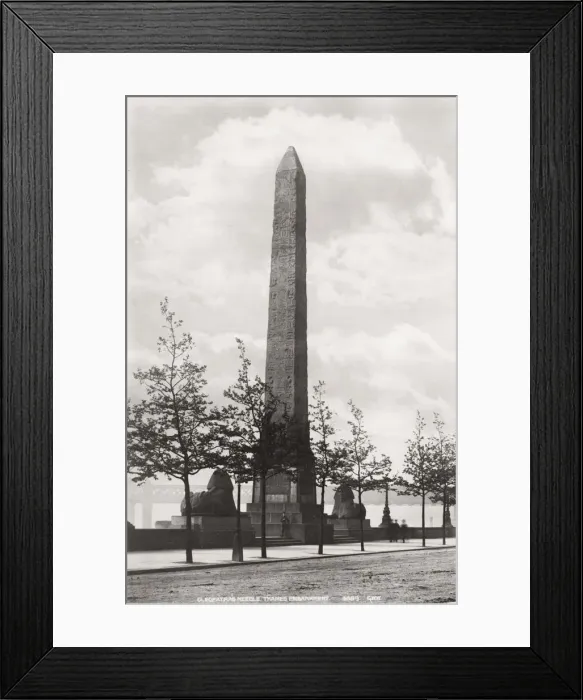 Framed Print : Cleopatras Neelde, Thames Embankment, London Framed Print : Cleopatras Neelde, Thames Embankment, London