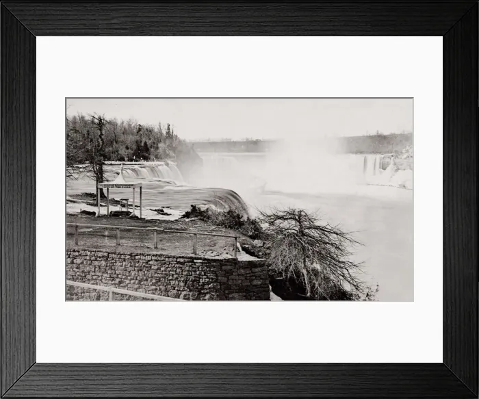 Framed Print : General view of the Niagara Falls, Isaiah Taber studio Framed Print : General view of the Niagara Falls, Isaiah Taber studio