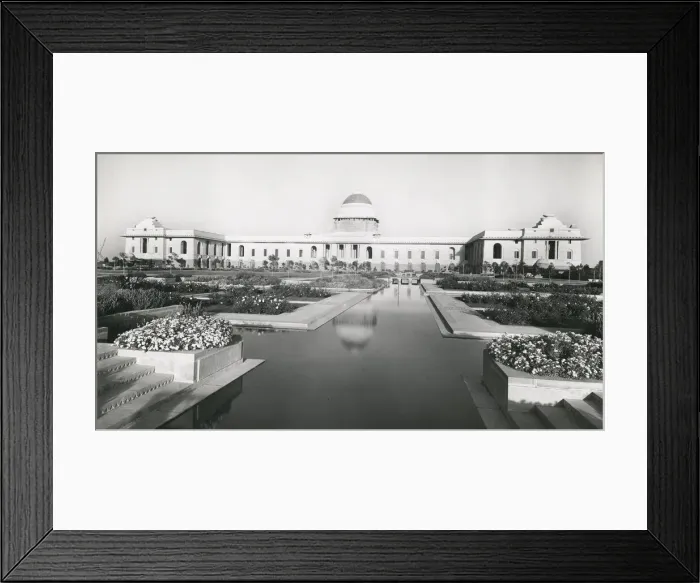 Framed Print : Vintage photograph of buildings, New Delhi, India Framed Print : Vintage photograph of buildings, New Delhi, India