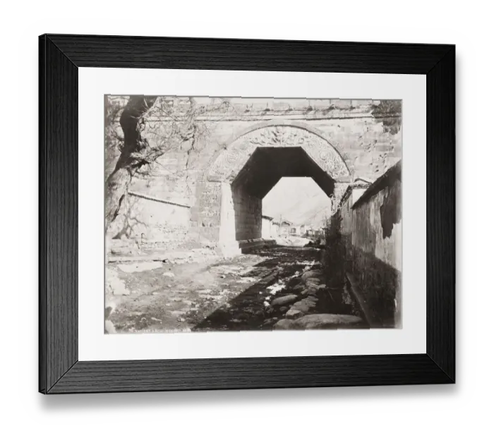 Framed Print : Ancient arch bridge, Nankou pass Chu Yung Kwan Framed Print : Ancient arch bridge, Nankou pass Chu Yung Kwan