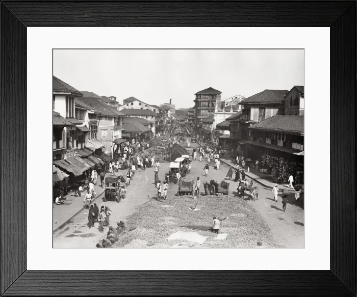 Framed Print : Street scene, probably Bombay, Mumbai, India Framed Print : Street scene, probably Bombay, Mumbai, India