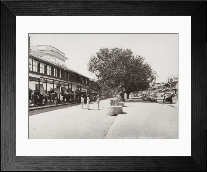 Framed Print : Chandni Chowk in the city of Delhi, India Framed Print : Chandni Chowk in the city of Delhi, India