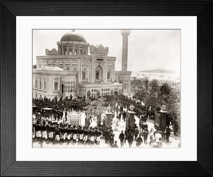 Framed Print : c. 1890s Turkey - sultan in procession to Friday prayers Framed Print : c. 1890s Turkey - sultan in procession to Friday prayers