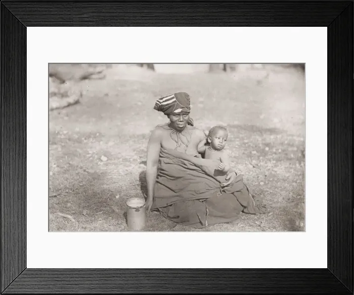 Framed Print : Woman and child, South Africa Framed Print : Woman and child, South Africa