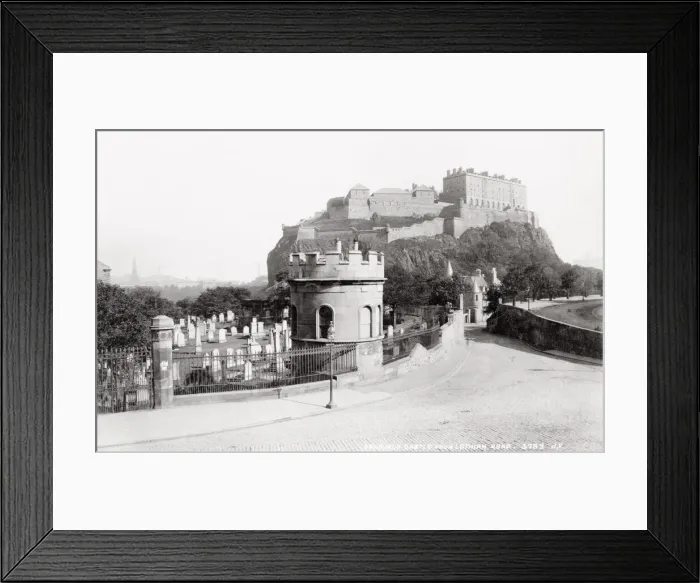 Framed Print : Edinburgh Castle from the Lothain Road, Scotland Framed Print : Edinburgh Castle from the Lothain Road, Scotland