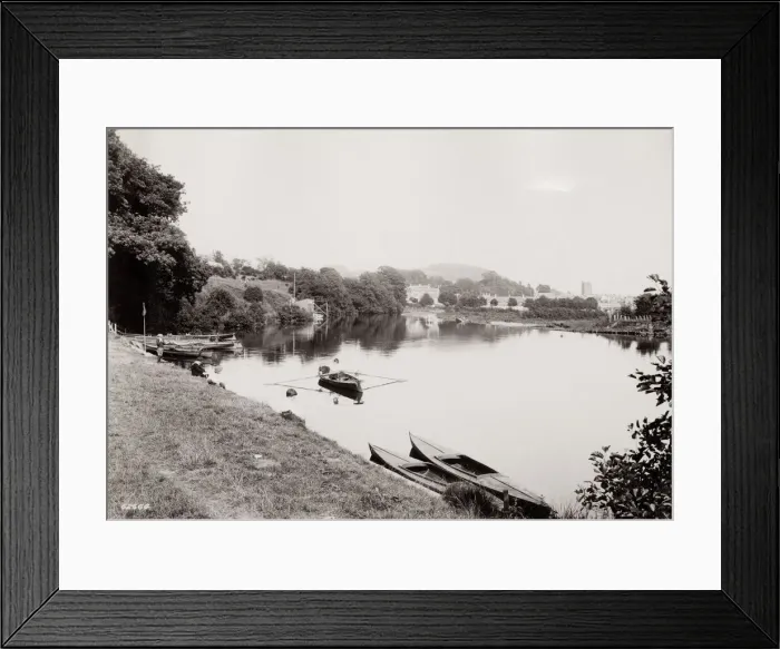 Framed Print : Newton Pool, Brecon, Powys Wales